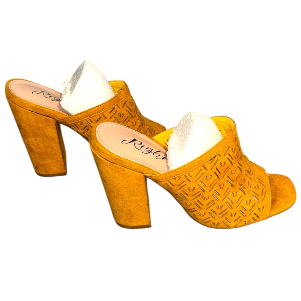 Brighton Mustard Yellow Laser-Cut Open-Toe Slip-On Mules size 7 womens